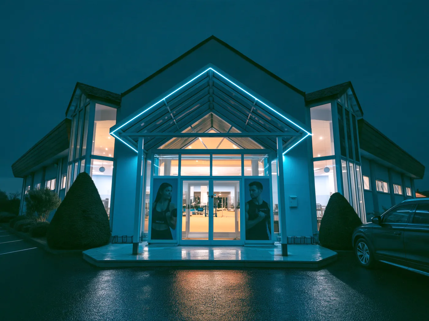 Eingang von Ruhl Fit 24 an der Briloner Landstraße 87 in Korbach